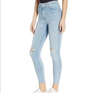 LEVIS SKINNY HIGH WAIST